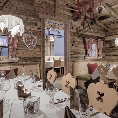 Szálloda Holz Ulrichsberg