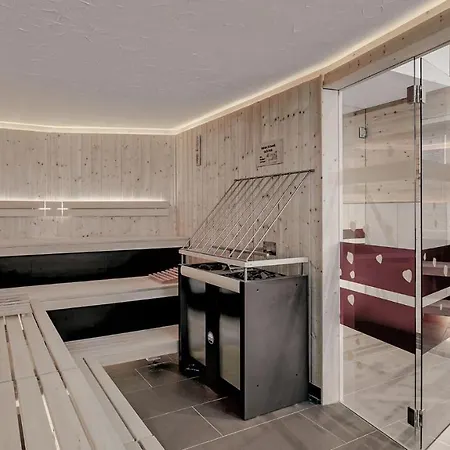Otel Holz 4*